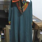 483 4335 Folkdräkt